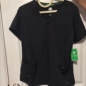 Black V-Neck Scrub Top and Matching pants in large Petite - HH works